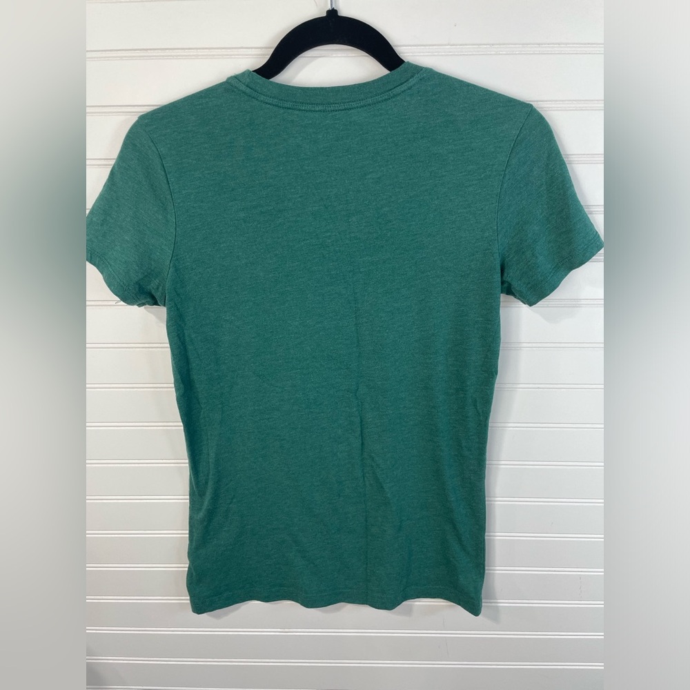Aeropostale Green Floral Graphic Short Sleeve Classic Crew T-Shirt Medium Junior - Picture 7 of 9